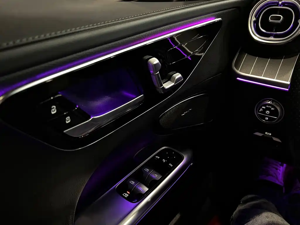Mercedes-Benz C-Class 2021 — фото 21