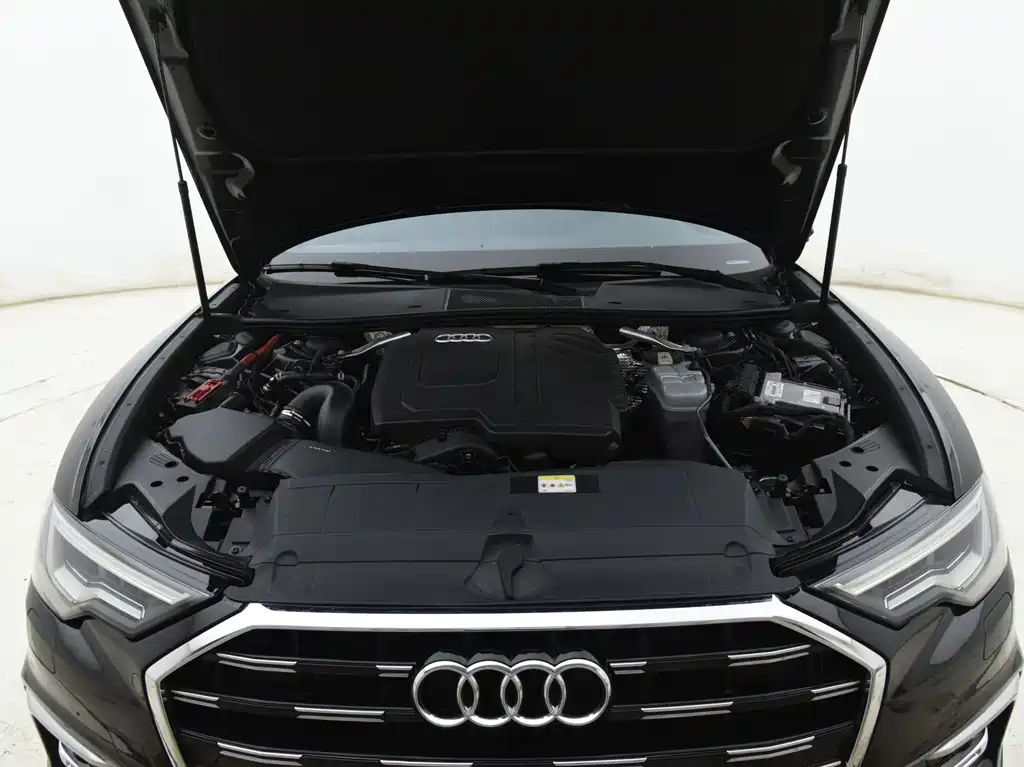 Audi A6L 2023 — фото 15