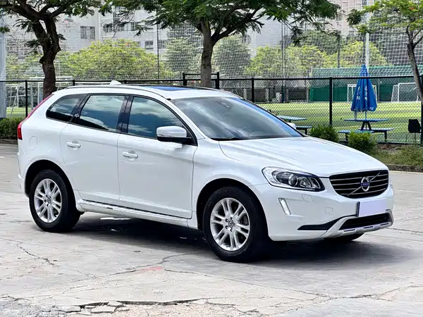 Volvo XC60 2014