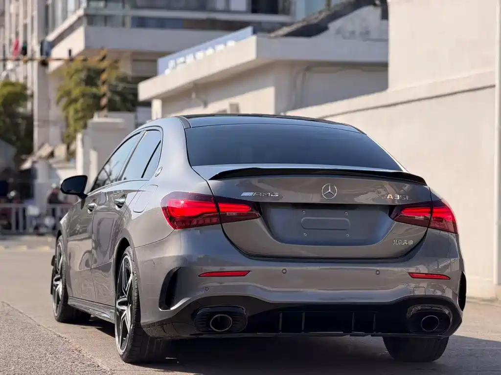 Mercedes-Benz A-Class AMG 2024 — фото 7