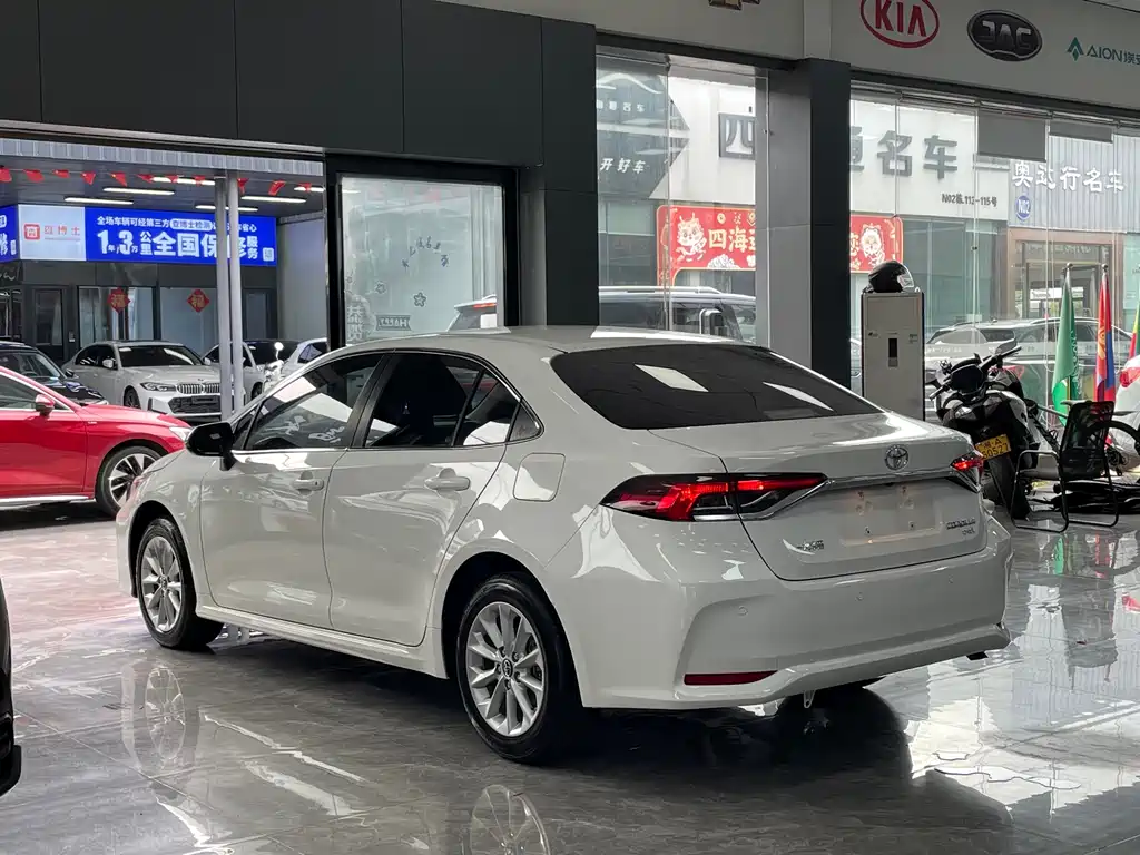 Toyota Corolla 2022 — фото 14