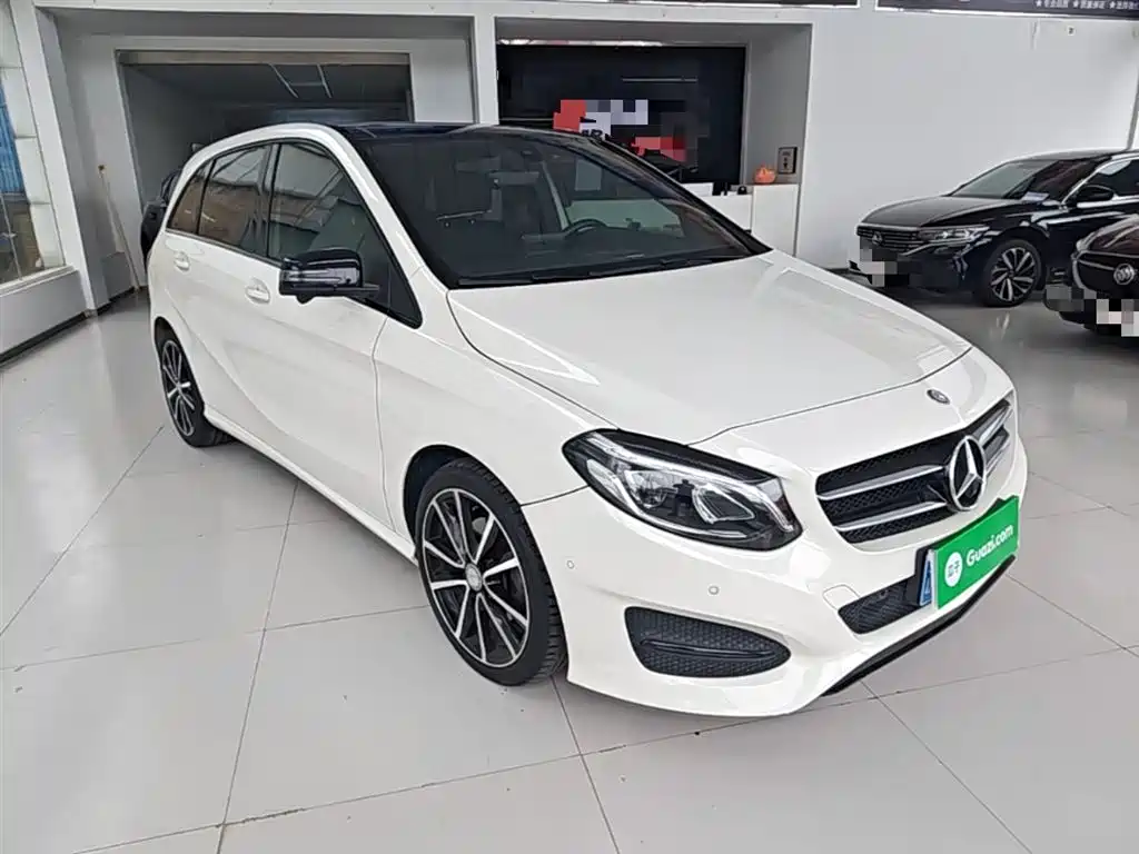 Mercedes-Benz B-Class 2017 — фото 4