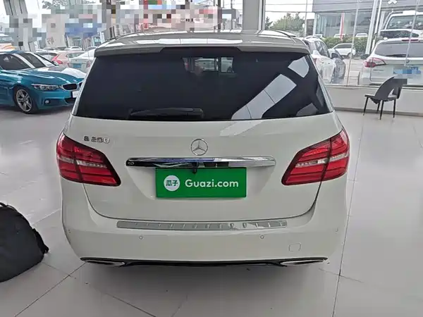Mercedes-Benz B-Class 2015
