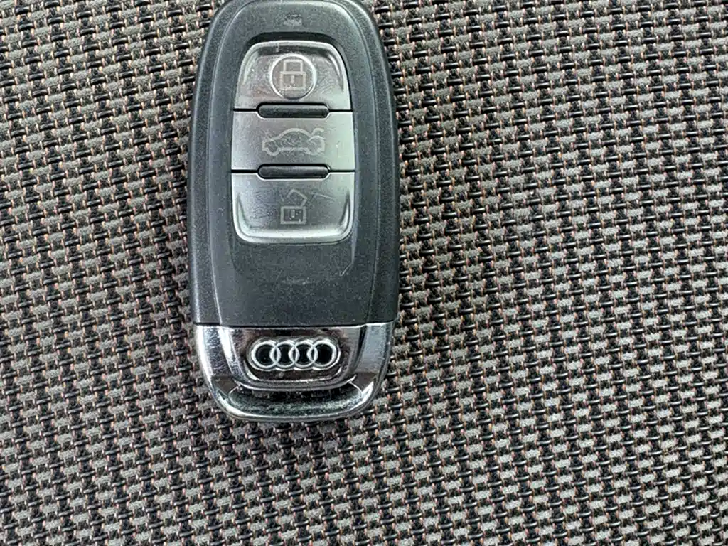 Audi Q3 2018 — фото 16
