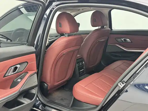 BMW i3 2024