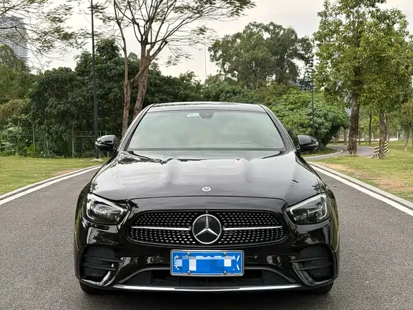 Mercedes-Benz E-Class 2021