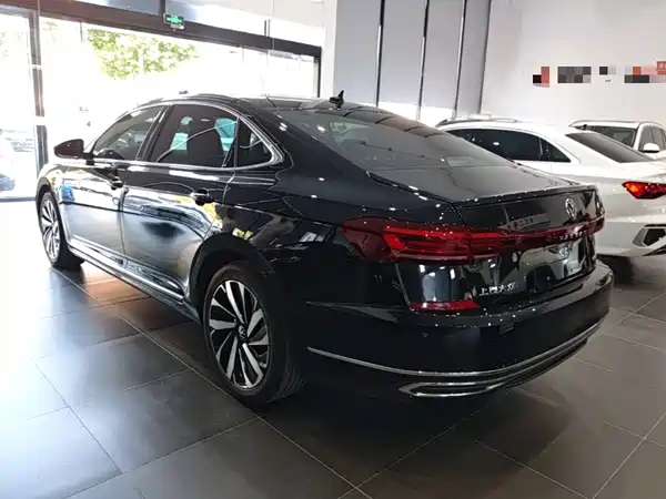 Volkswagen Passat 2021