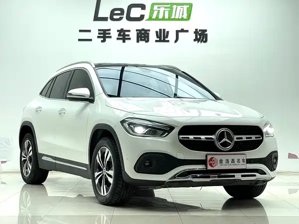 Mercedes-Benz GLA 2020