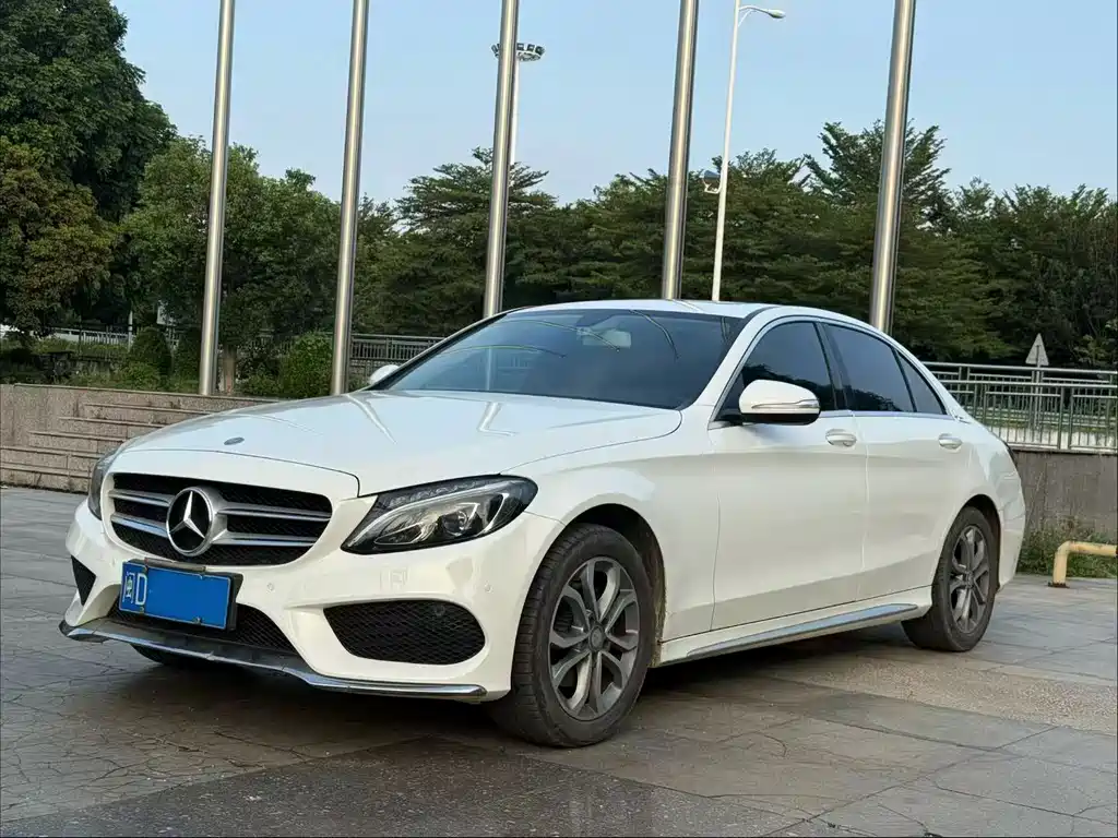 Mercedes-Benz C-Class 2017