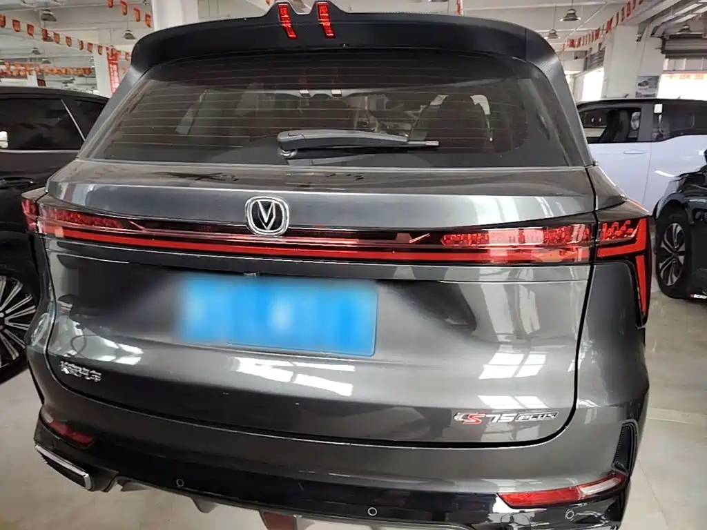 Changan CS75PLUS 2023 — фото 6