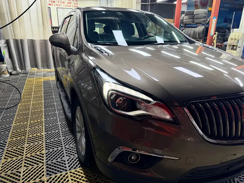 Buick Envision Plus 2017 — фото 36