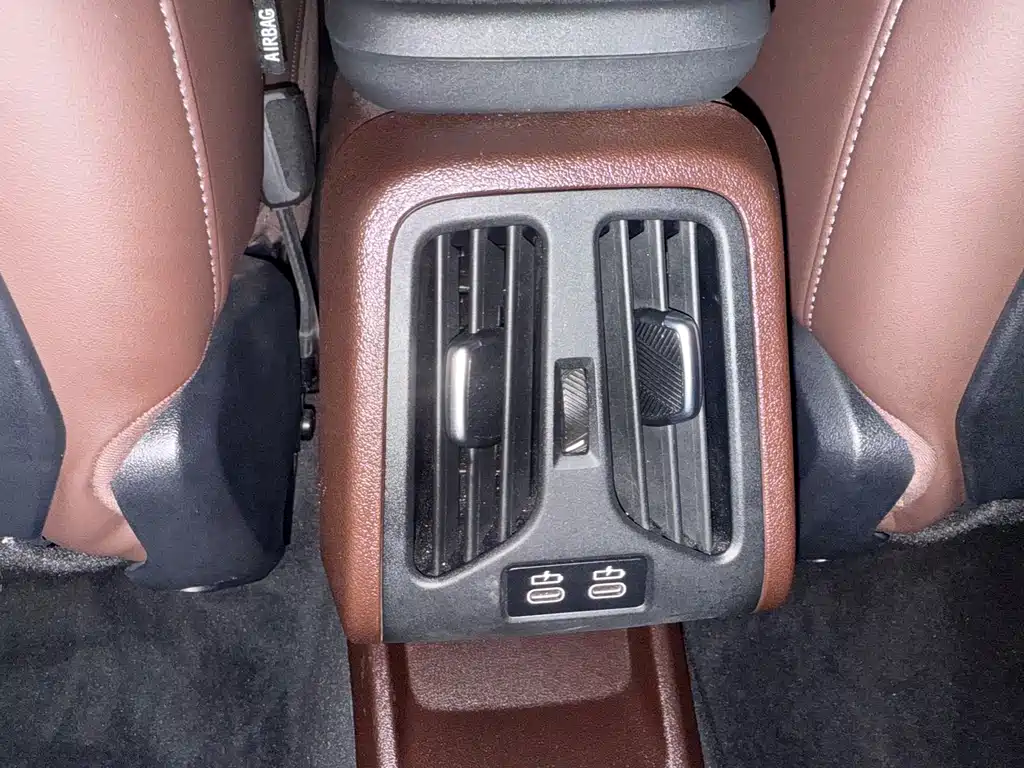 BMW X1 2023 — фото 17