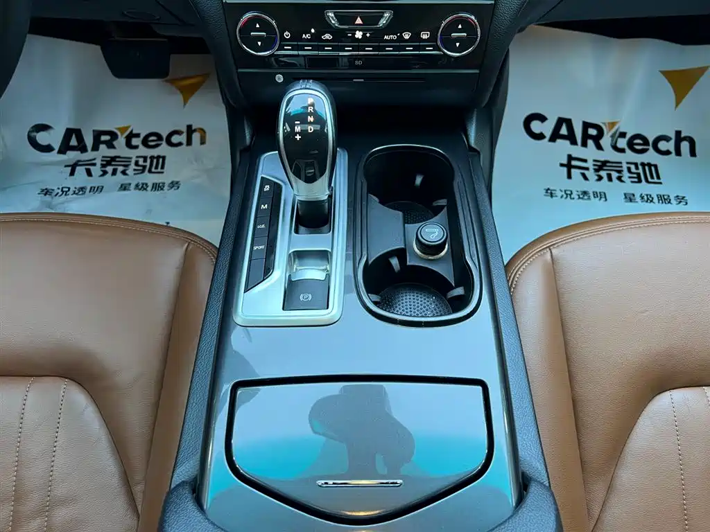 Maserati Ghibli 2016 — фото 14