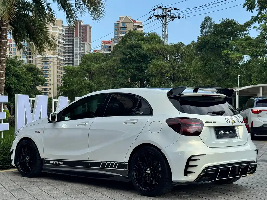 Mercedes-Benz A-Class AMG 2016 — фото 6
