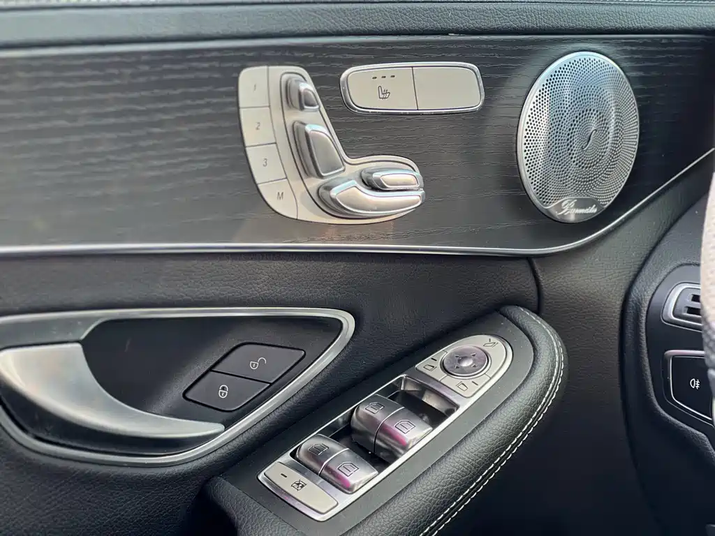Mercedes-Benz C-Class 2021 — фото 14