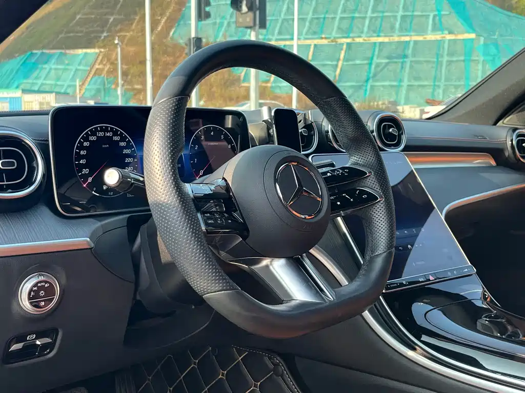 Mercedes-Benz C-Class 2022 — фото 10