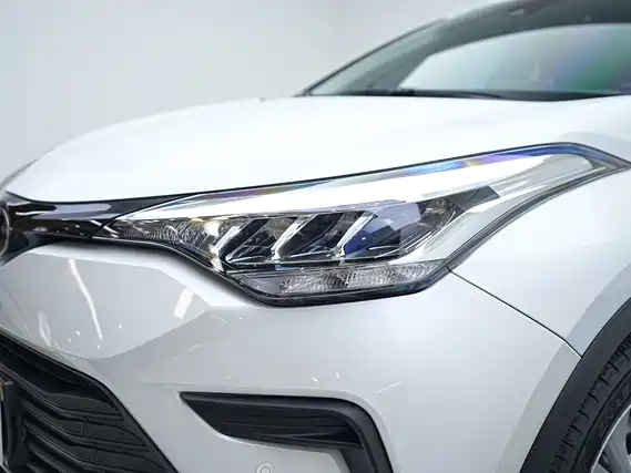 Toyota IZOA 2022 — фото 12