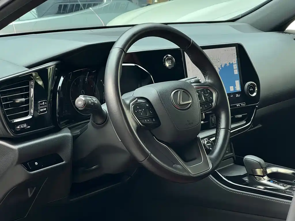 Lexus NX 2022 — фото 10