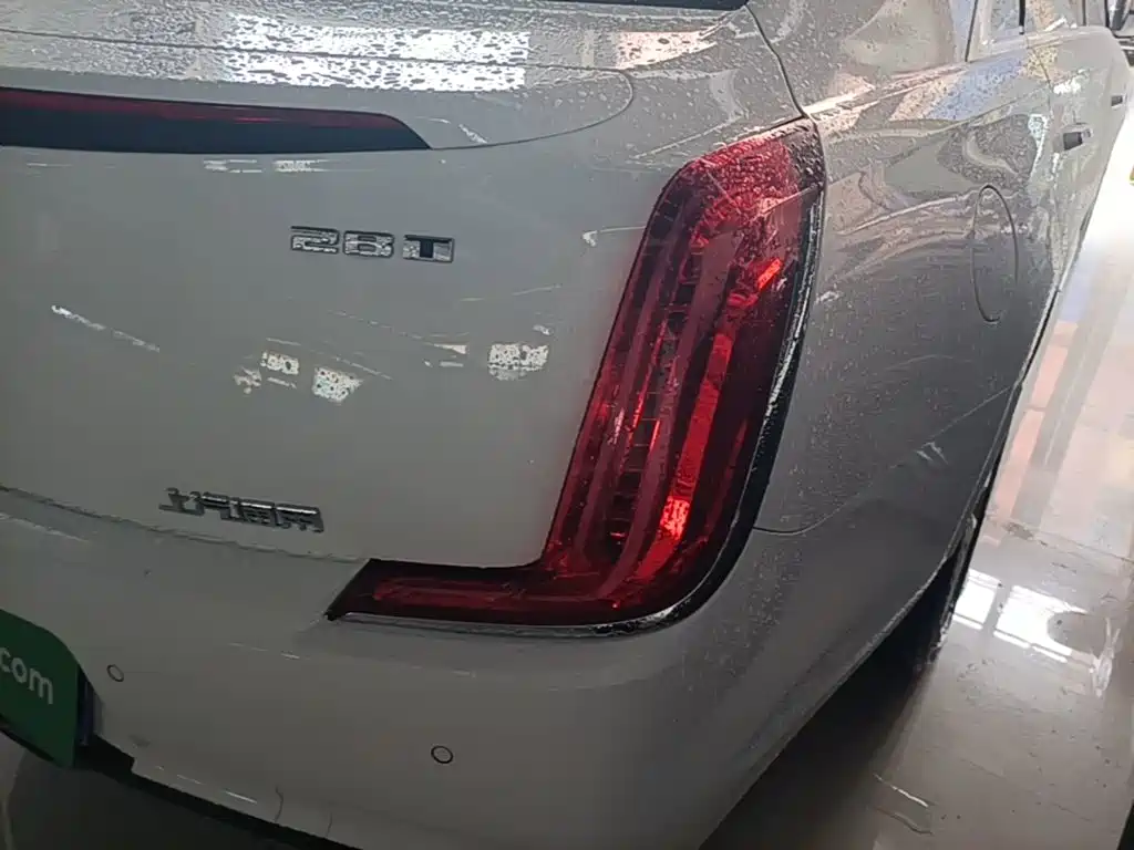 Cadillac XTS 2018 — фото 8