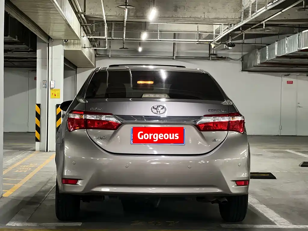 Toyota Corolla 2015 — фото 50