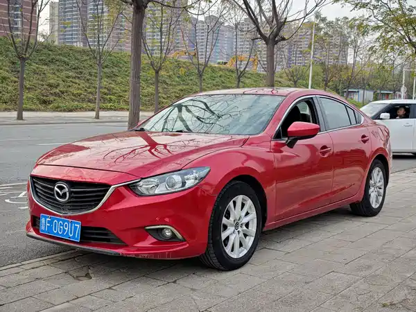 Mazda Atenza 2015