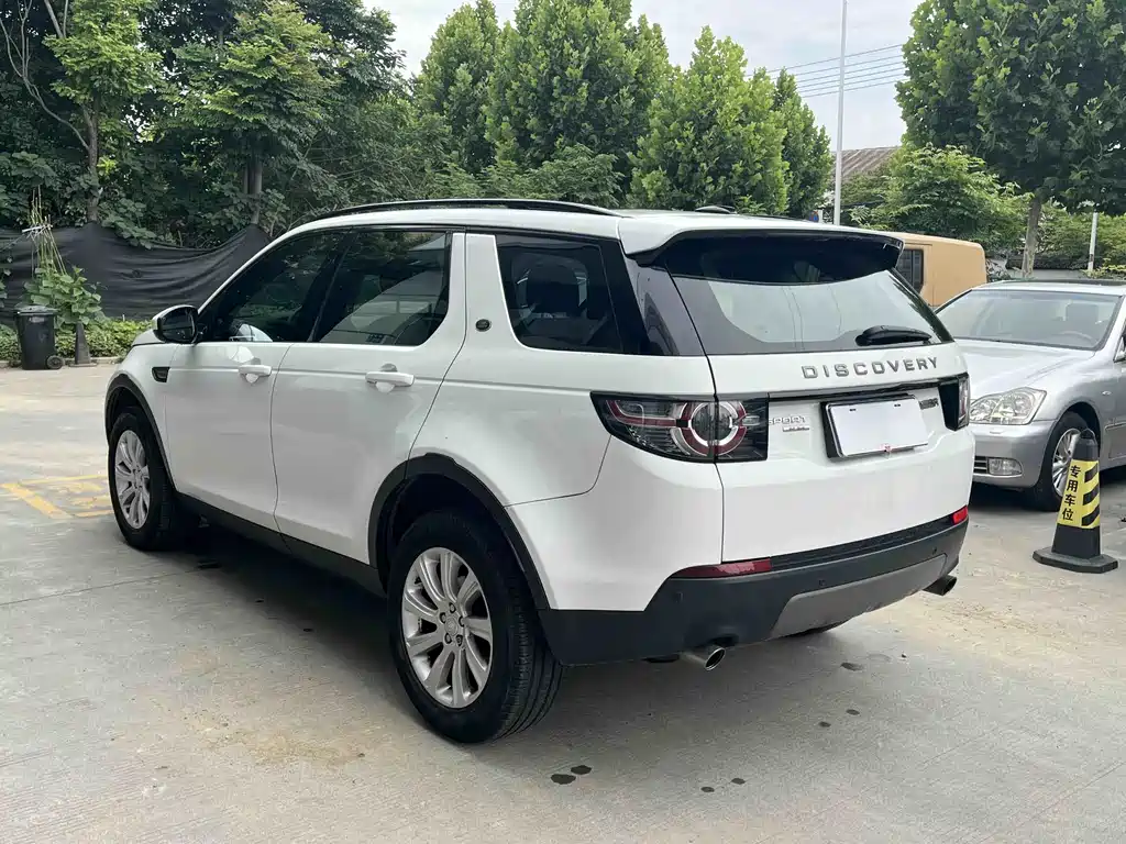 Land Rover Discovery Sport 2016 — фото 6