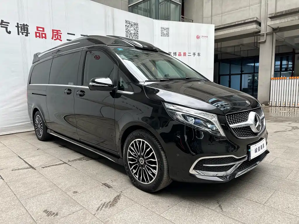 Mercedes-Benz V-Class 2023 — фото 3