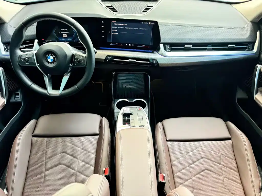 BMW X2 2025 — фото 8