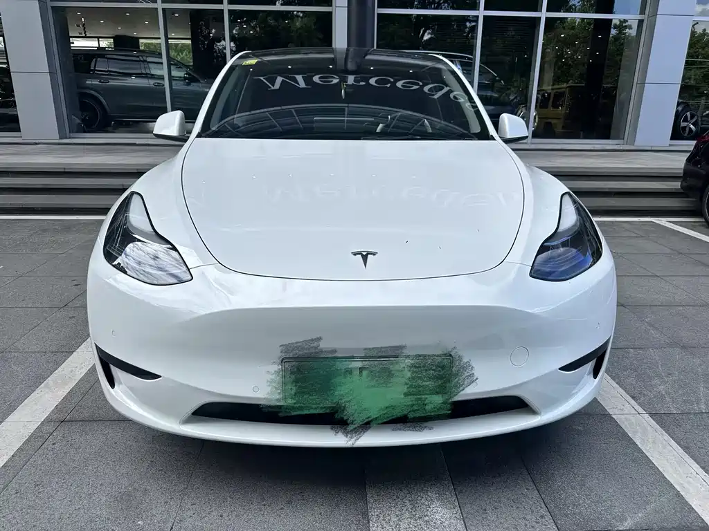 Tesla Model Y 2022 — фото 2