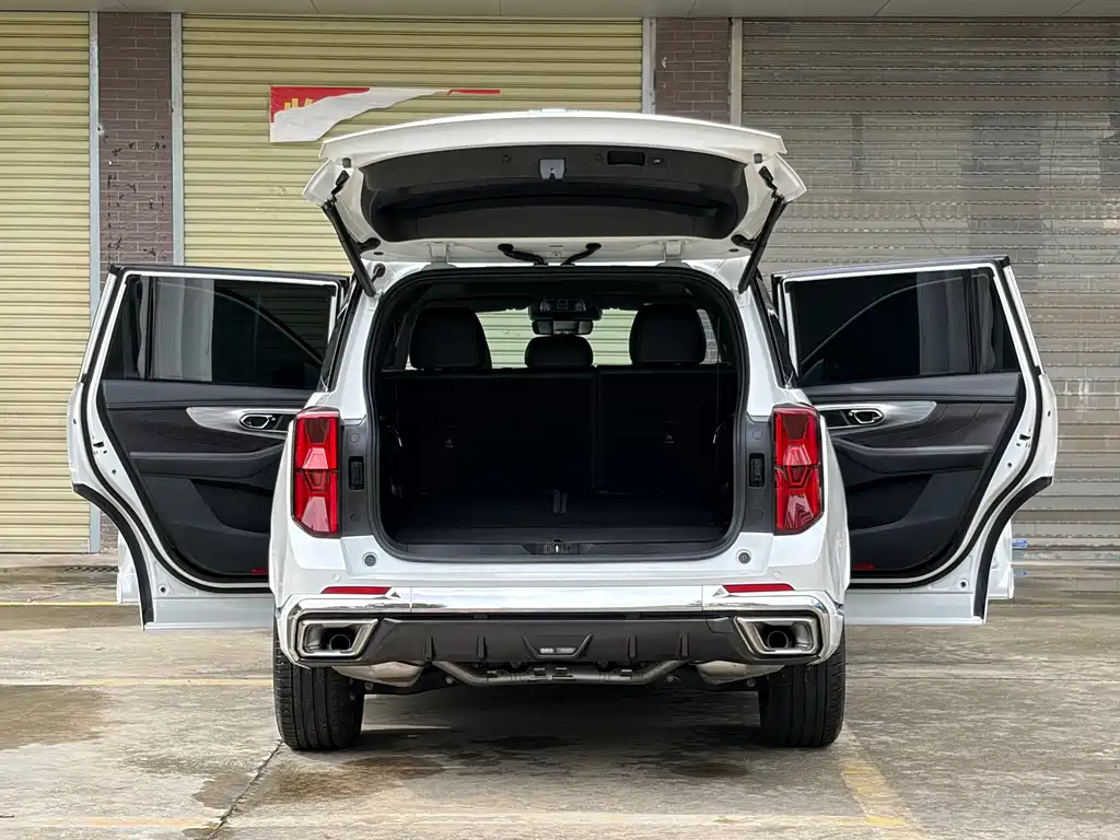 GAC Motor Trumpchi GS8 2023 — фото 25