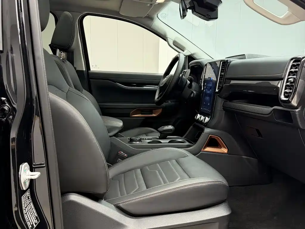 Ford Ranger 2025 — фото 13