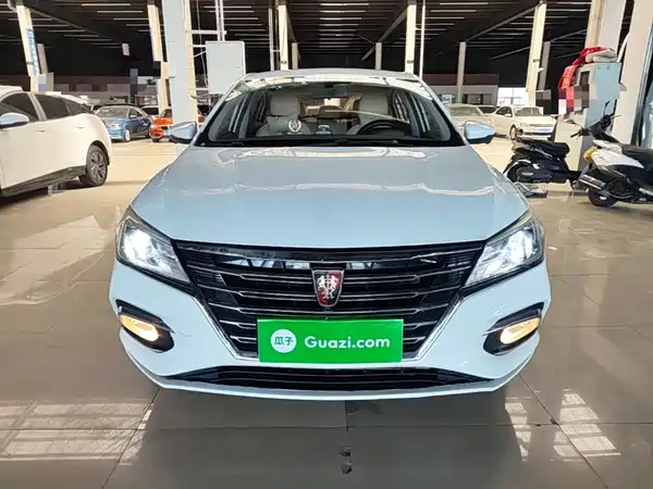 Roewe i5 2019
