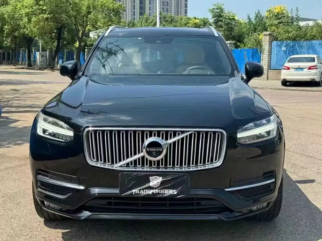 Volvo XC90 2017