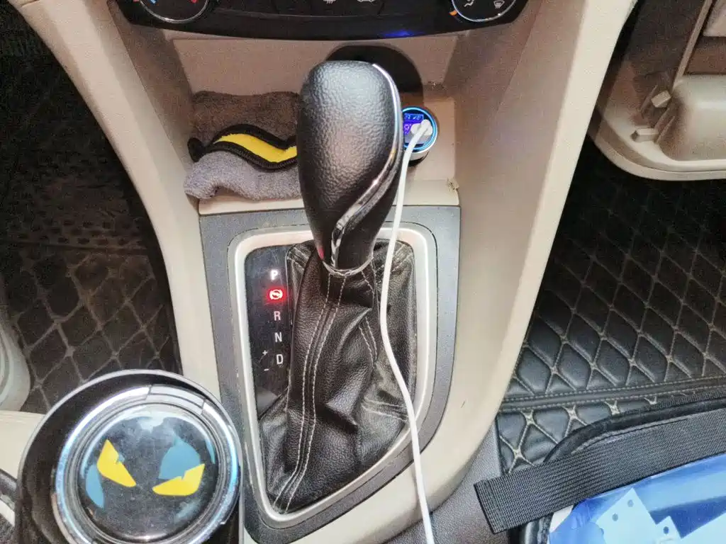 Buick Excelle GT 2015 — фото 10