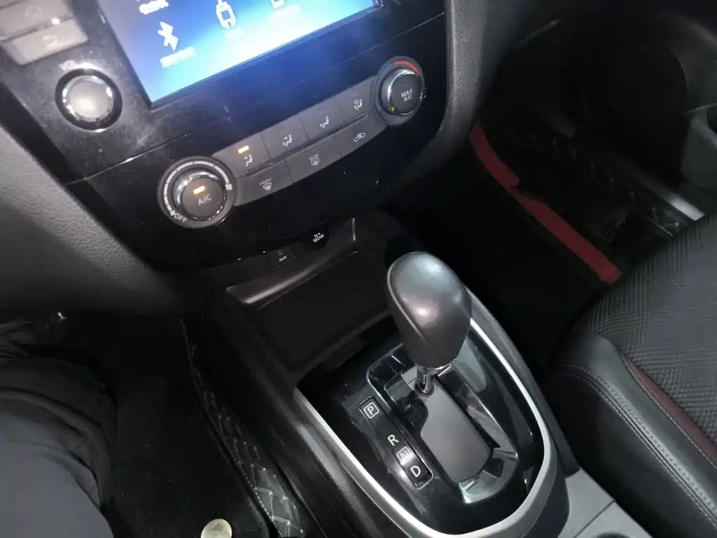 Nissan Qashqai 2018 — фото 14