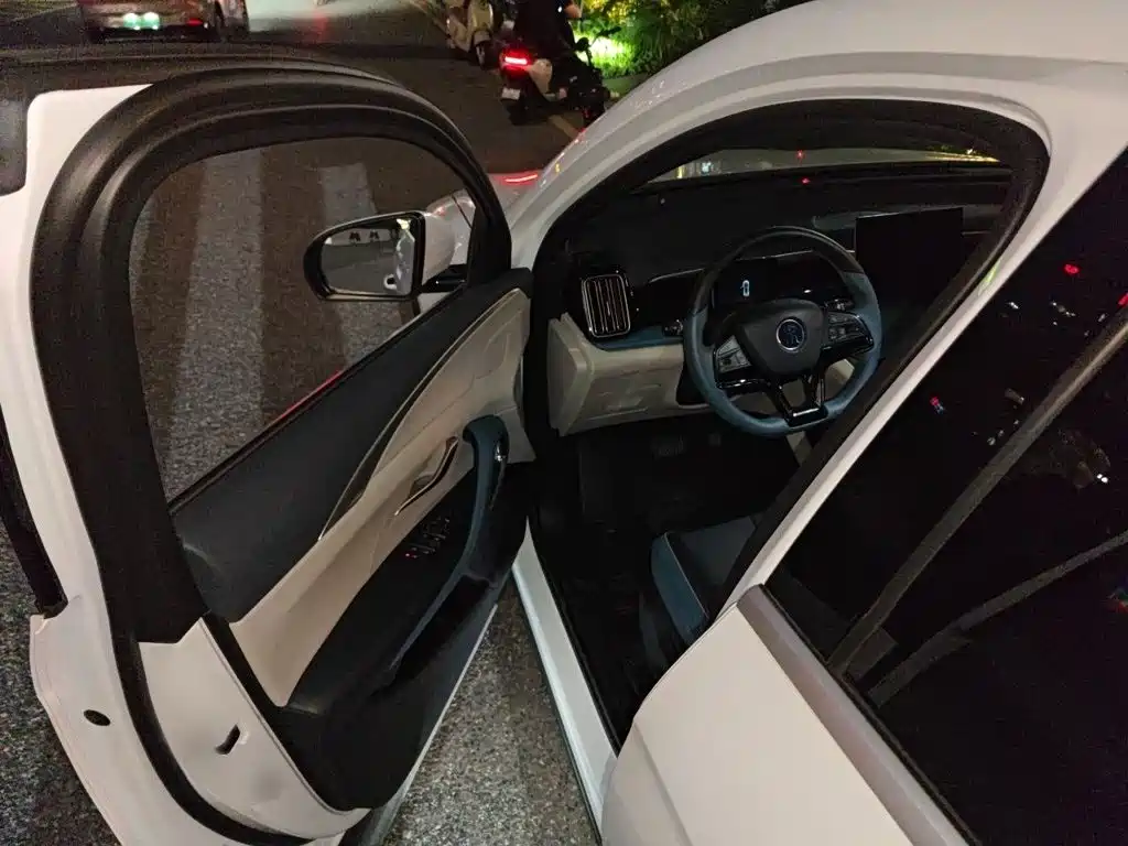 BYD Song Pro 2023 — фото 14