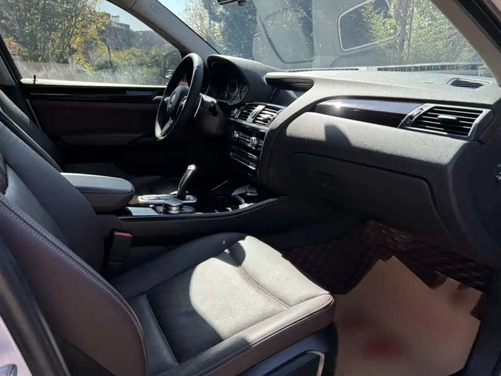 BMW X4 2017 — фото 17
