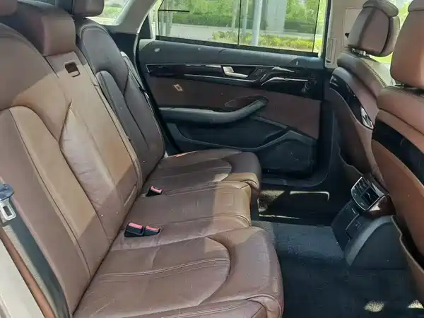 Audi A8 2011
