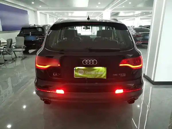 Audi Q7 2015