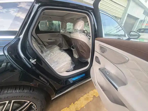 Chery Fengyun A9L 2025