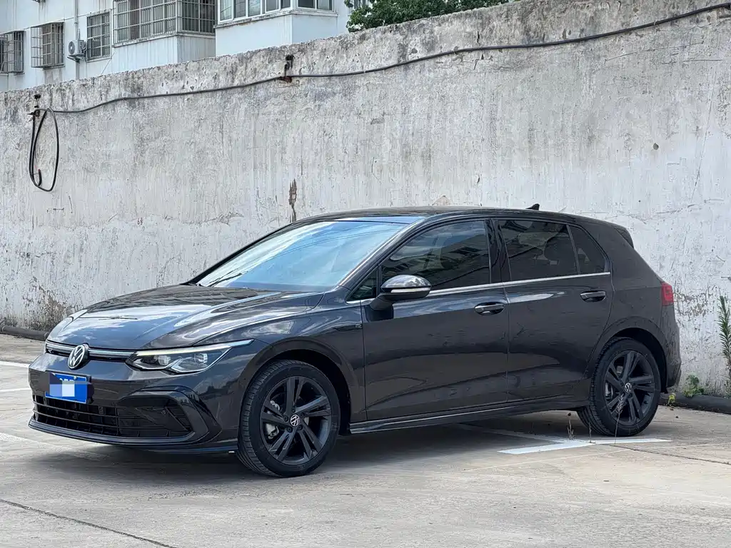 Volkswagen Golf 2022