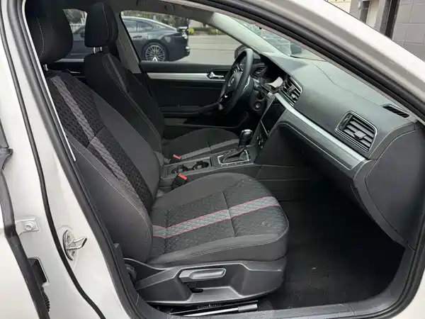 Volkswagen Lamando 2021