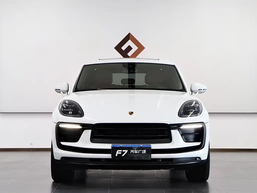 Porsche Macan 2023 — фото 2
