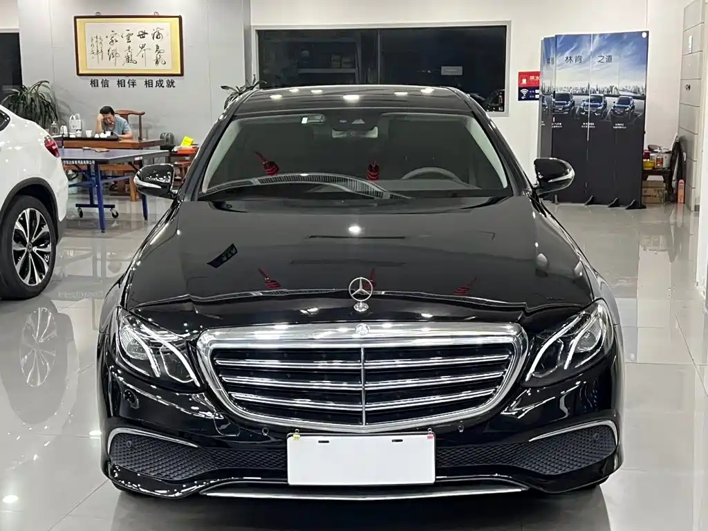 Mercedes-Benz E-Class 2017