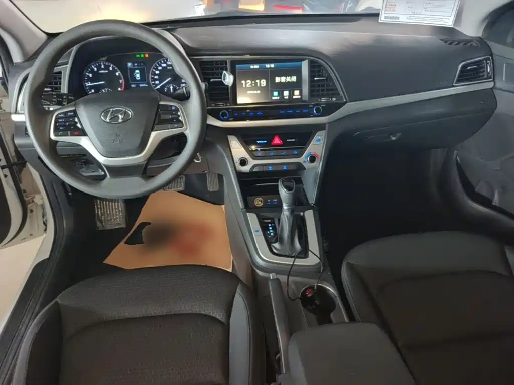 Hyundai Celesta 2018 — фото 10