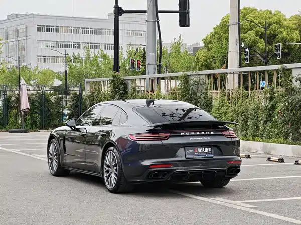Porsche Panamera 2017