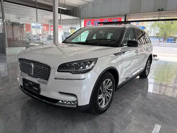 Lincoln Aviator 2021