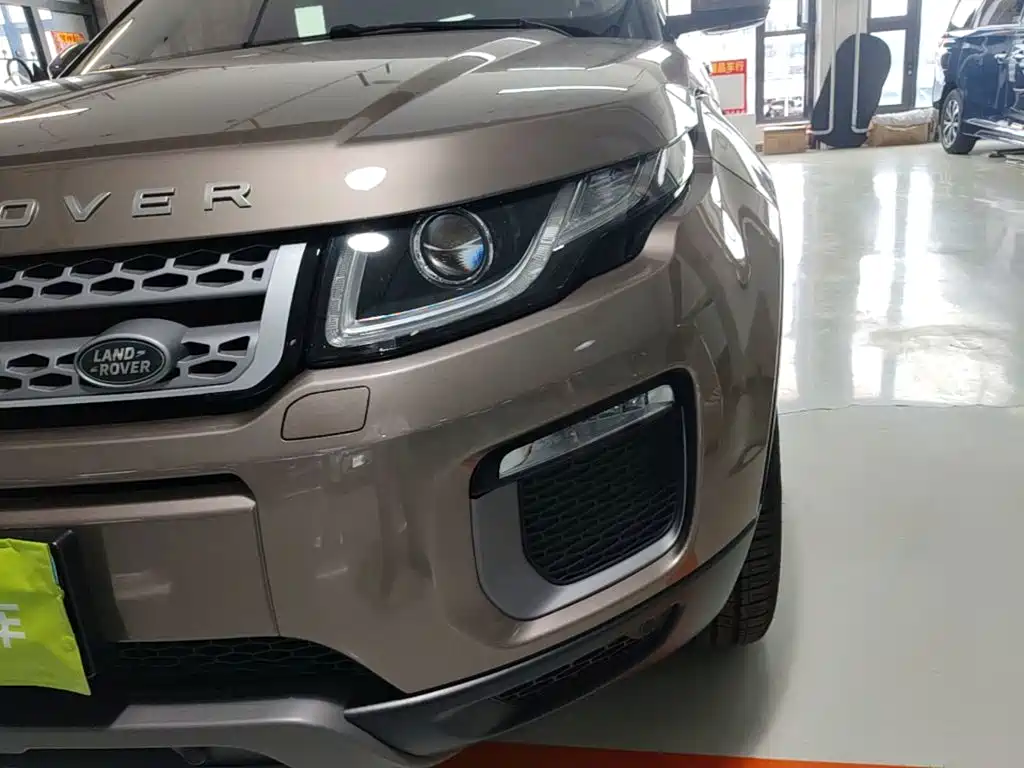 Land Rover Range Rover Evoque 2017 — фото 24