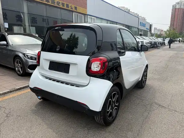 smart fortwo 2016