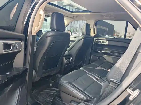 Ford Explorer 2020